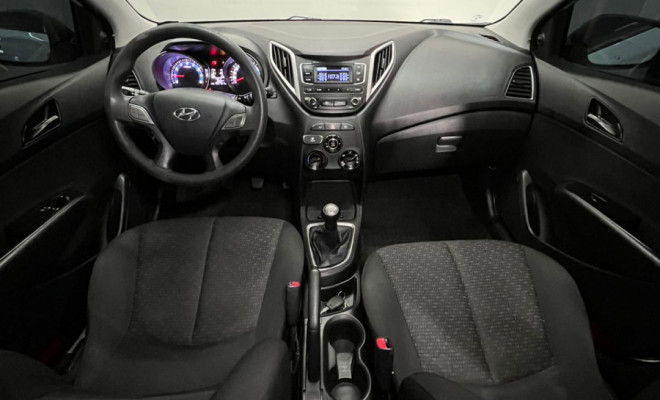 Hyundai HB20 Unique 1.0 Flex 12V Manual. 2019-3