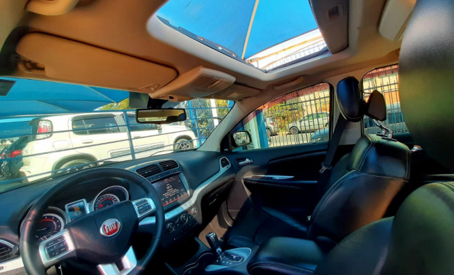 Fiat FREEMONT EMOT./PRECISION 2.4 16V 5p Aut. 2013 Gasolina-18