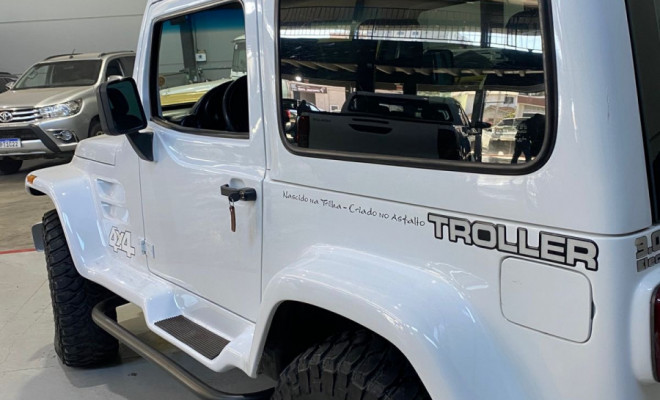 Troller T-4 4x4 3.0 TB Int. Cap. Rígida Diesel 2007 Diesel-0