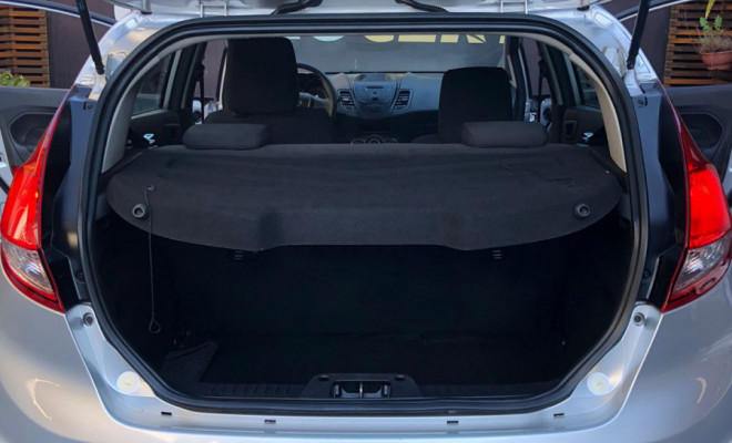 Ford Fiesta 1.5  Mec. 2015 Flex   ÓTIMO CUSTO BENEFICIO-8