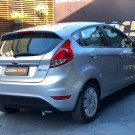 Ford Fiesta 1.5  Mec. 2015 Flex   ÓTIMO CUSTO BENEFICIO-2