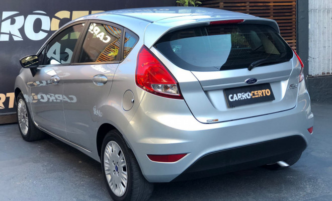 Ford Fiesta 1.5  Mec. 2015 Flex   ÓTIMO CUSTO BENEFICIO-3
