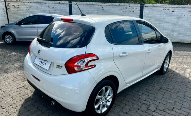 Peugeot 208 Active Pack 1.6 Aut. - 2015-2