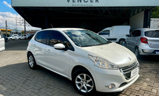 Peugeot 208 Active Pack 1.6 Aut. - 2015