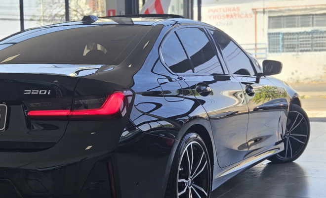 BMW 320iA 2.0 TB M Sport A.Flex/M.Sport 4p 2024 Flex-14