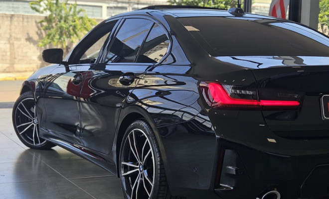 BMW 320iA 2.0 TB M Sport A.Flex/M.Sport 4p 2024 Flex-12
