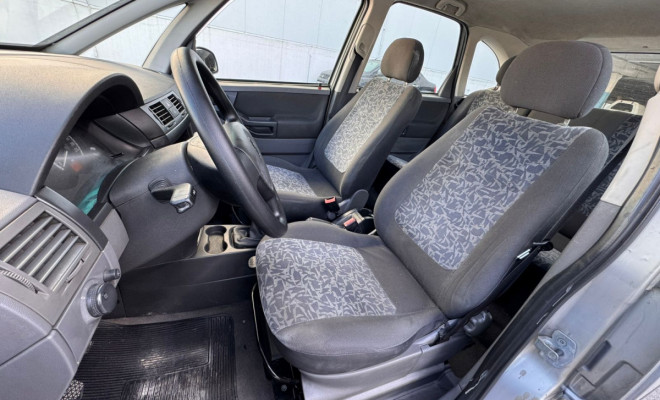 GM - Chevrolet Meriva Joy 1.8 MPFI 8V FlexPower 2005 Flex-6