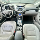 Hyundai Elantra GLS 1.8 16V Aut. 2012 Gasolina-11