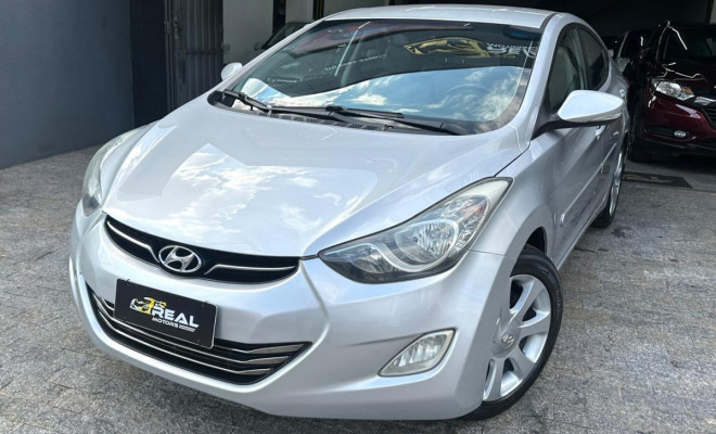 Hyundai Elantra GLS 1.8 16V Aut. 2012 Gasolina