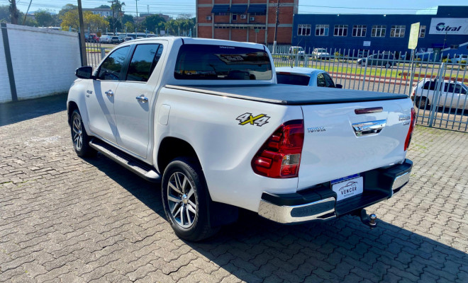 Toyota Hilux CD SRV 4x4 2.7 Aut. - 2020 Flex-2