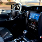 Toyota Hilux SW4 SRX Plat. 4x4 2.8 TB Die. Aut. 2024 Diesel-3