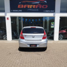 Hyundai i30 2.0 16V 145cv 5p Aut. 2011 Gasolina-2