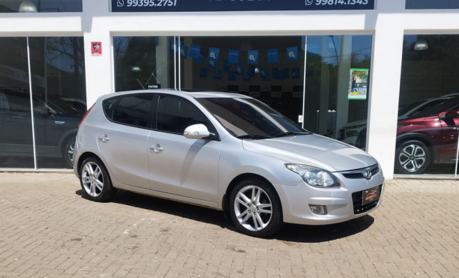 Hyundai i30 2.0 16V 145cv 5p Aut. 2011 Gasolina-1