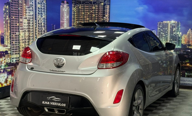 Hyundai Veloster 1.6 16V  140cv Aut. 2013 Gasolina-11