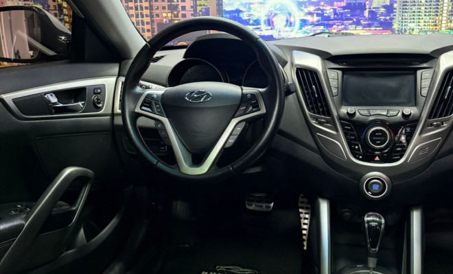 Hyundai Veloster 1.6 16V  140cv Aut. 2013 Gasolina-5