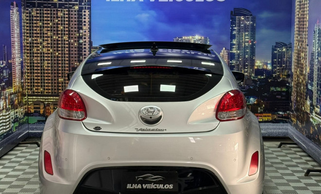 Hyundai Veloster 1.6 16V  140cv Aut. 2013 Gasolina-12