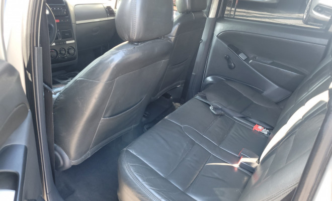Fiat Idea ELX 1.4 mpi Fire Flex 8V 5p 2006 Flex-10