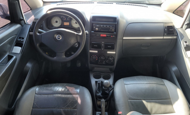Fiat Idea ELX 1.4 mpi Fire Flex 8V 5p 2006 Flex-8