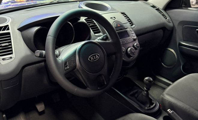 Kia Motors SOUL 1.6/ 1.6 16V FLEX Mec. 2011 Flex-2