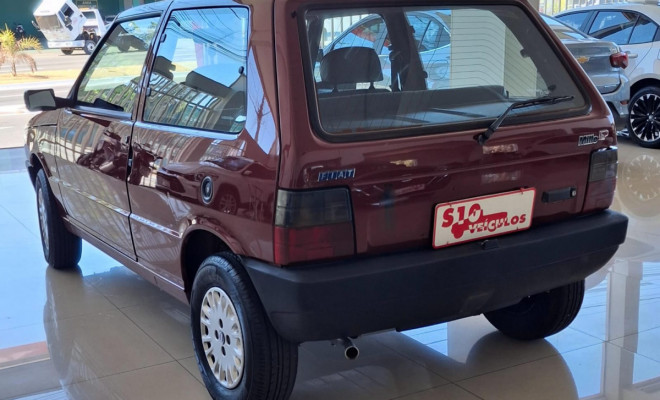 Fiat UNO Furgão 1.0 Fire Flex 8V 3p 2016 Flex-4