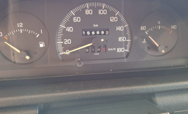 Fiat UNO Furgão 1.0 Fire Flex 8V 3p 2016 Flex-8