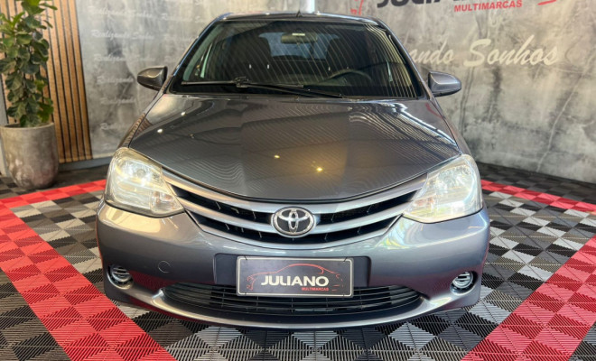 Toyota ETIOS X 1.3 Flex 16V 5p Mec. 2013 Flex-7