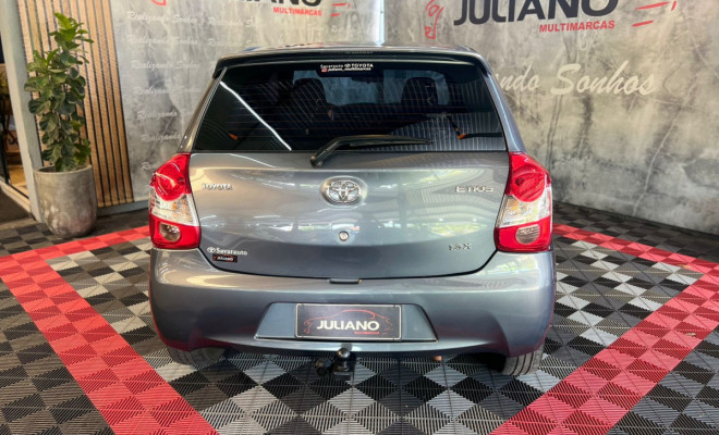 Toyota ETIOS X 1.3 Flex 16V 5p Mec. 2013 Flex-9