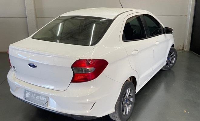 Ford Ka 1.5 Sedan SE Plus 12V Flex 4p Aut. 2021-5