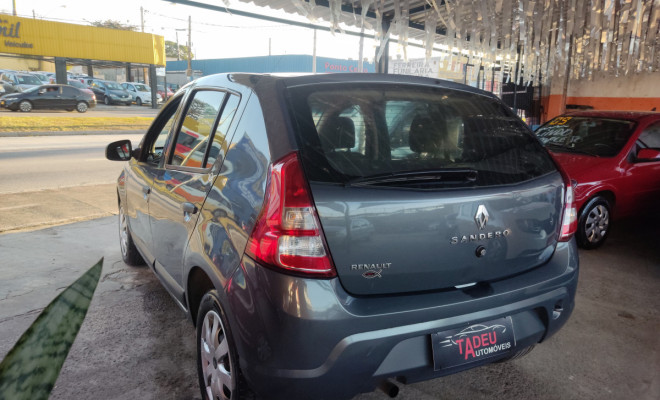 Renault SANDERO Expression Hi-Flex 1.6 8V 5p 2012 Flex-0