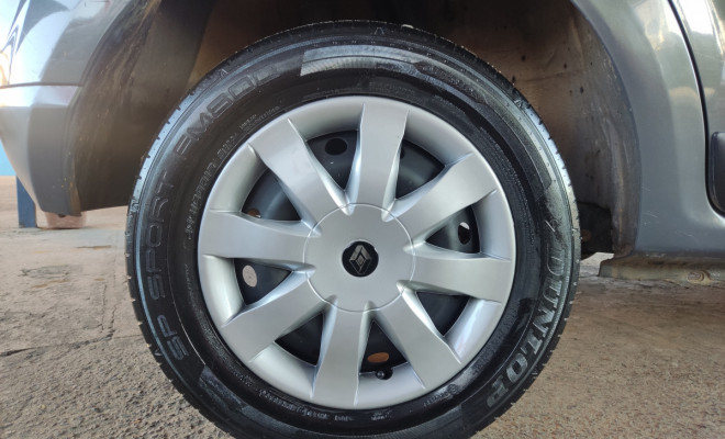 Renault SANDERO Expression Hi-Flex 1.6 8V 5p 2012 Flex-11