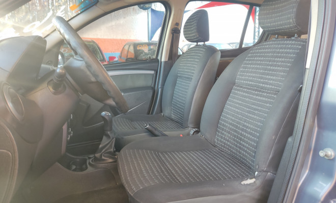 Renault SANDERO Expression Hi-Flex 1.6 8V 5p 2012 Flex-9