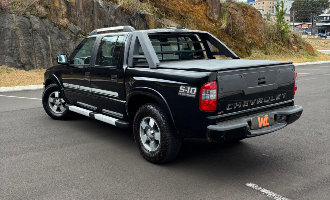 GM - Chevrolet S10 P-Up Executive 2.4 MPFI F.Power CD 2009 Flex-12