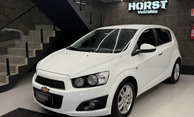 GM - Chevrolet SONIC HB LTZ 1.6 16V 5p Aut. 2012 Flex