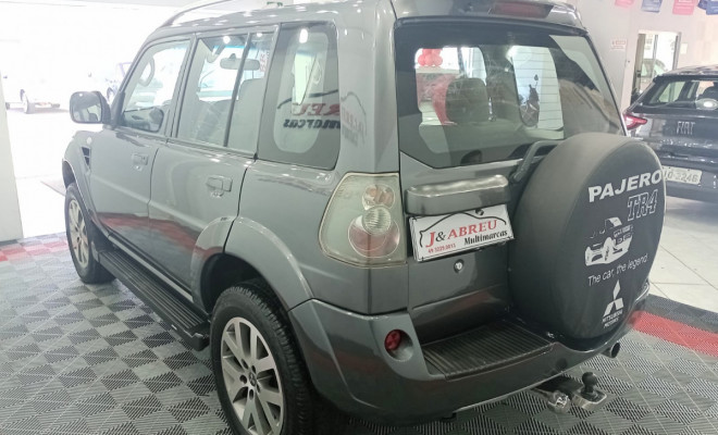 Mitsubishi Pajero TR4 2.0/ 2.0 Flex 16V 4x4 Aut. 2015 Flex-2