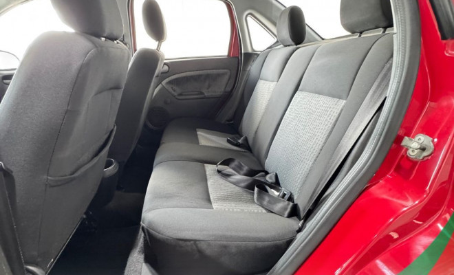 Ford Fiesta Sed. 1.6 8V Flex 4p 2013 Flex-7
