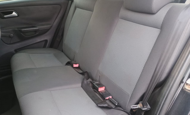 VW - VolksWagen Fox 1.0 Mi Total Flex 8V 5p 2010 Flex-4