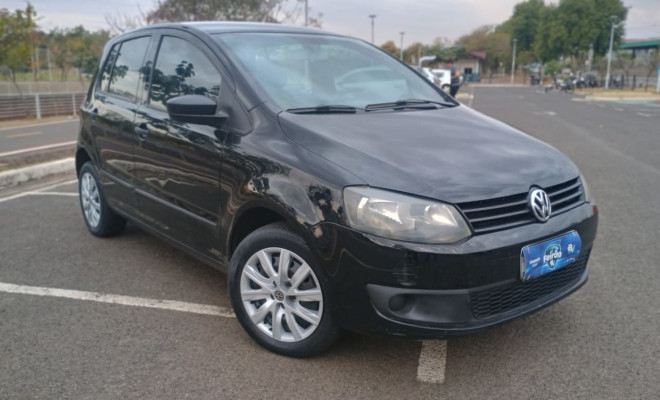 VW - VolksWagen Fox 1.0 Mi Total Flex 8V 5p 2010 Flex-0
