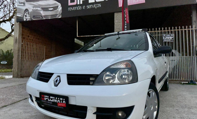 Renault Clio Hi-Flex 1.0 Flex - 2011