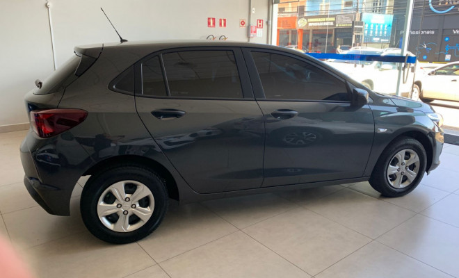 GM - Chevrolet ONIX HATCH 1.0 12V Flex 5p Mec. 2025 Flex-6