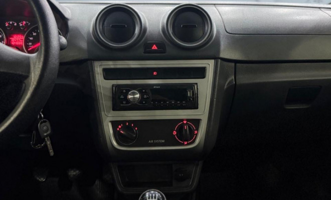VW - VolksWagen Gol (novo) 1.0 Mi Total Flex 8V 4p 2014 Flex-6