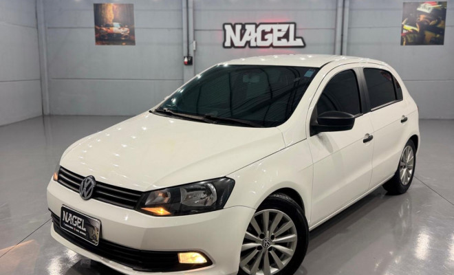 VW - VolksWagen Gol (novo) 1.0 Mi Total Flex 8V 4p 2014 Flex