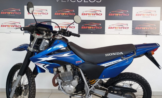 HONDA XR 250 TORNADO 2005 Gasolina-0