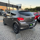 GM - Chevrolet ONIX HATCH LTZ 1.4 8V FlexPower 5p Aut. 2014 Flex-3