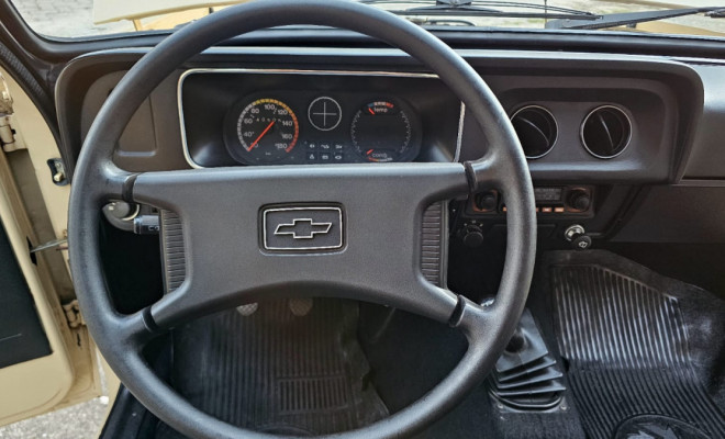 GM - Chevrolet Chevette L / SL / SL/e / DL / SE 1.6 1980 Gasolina-8