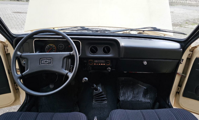 GM - Chevrolet Chevette L / SL / SL/e / DL / SE 1.6 1980 Gasolina-7