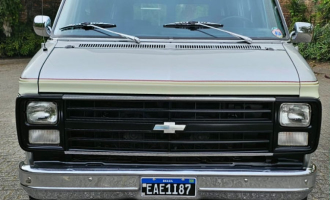 GM - Chevrolet CHEVY VAN 20 AERO - 1987 Gasolina-0
