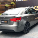 Kia Motors Cerato 1.6 Mec. 2011 Gasolina  Corre que este não fica MUITO TEMPO-2