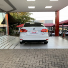 VW - VolksWagen JETTA Comfortline 2.0 T.Flex 8V 4p Tipt. 2013 Flex-3