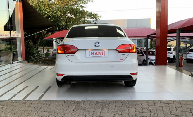 VW - VolksWagen JETTA Comfortline 2.0 T.Flex 8V 4p Tipt. 2013 Flex-3