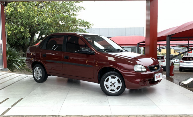 GM - Chevrolet Classic Life/LS 1.0 VHC FlexP. 4p 2010 Flex-1